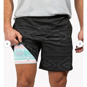 Chubbies “The Quests” compression lined shorts. 7” inseam. Size Medium